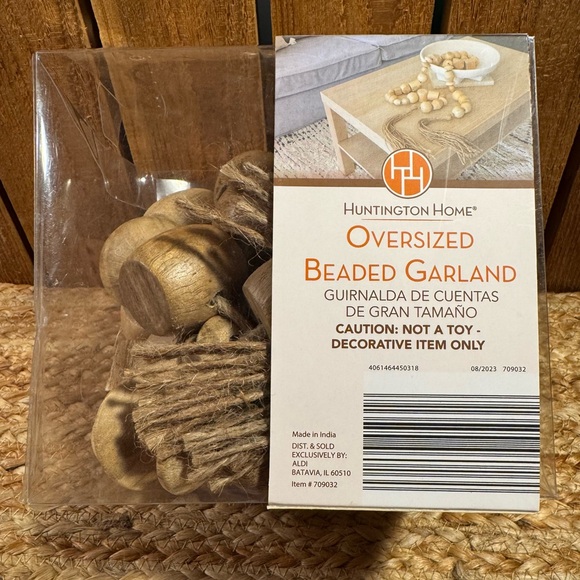 NIB Huntington Home Oversized Beaded Garland 115” Long - Picture 4 of 4